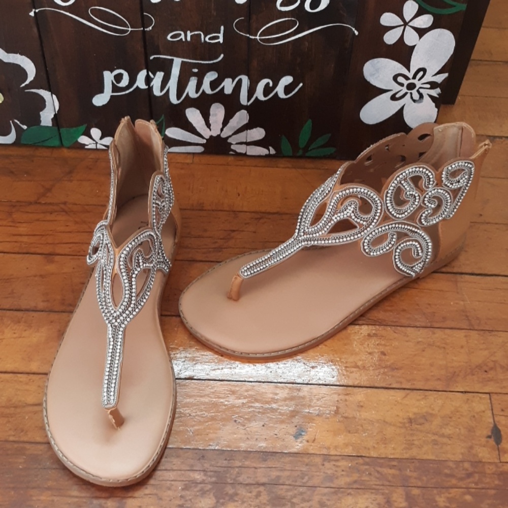 Torrid sandals size 9